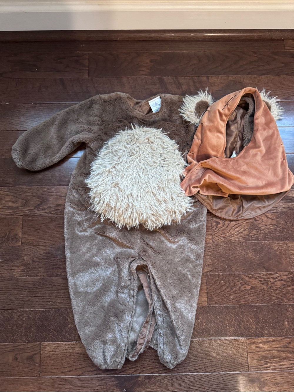 Disney Store Wicket Baby Costume, Star Wars